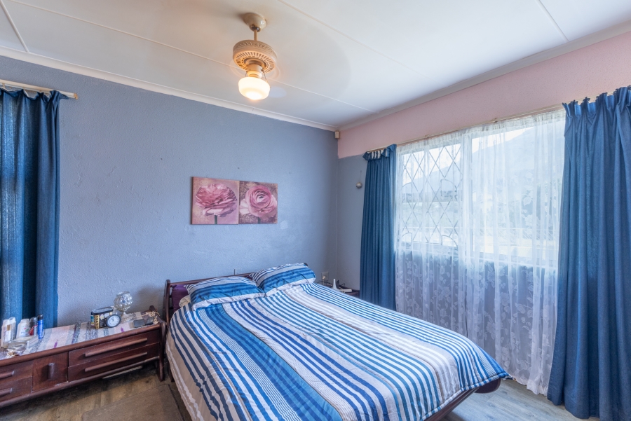 3 Bedroom Property for Sale in Bettys Bay Western Cape